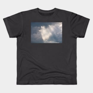 Vivid sunbeam light ray from clouds Kids T-Shirt